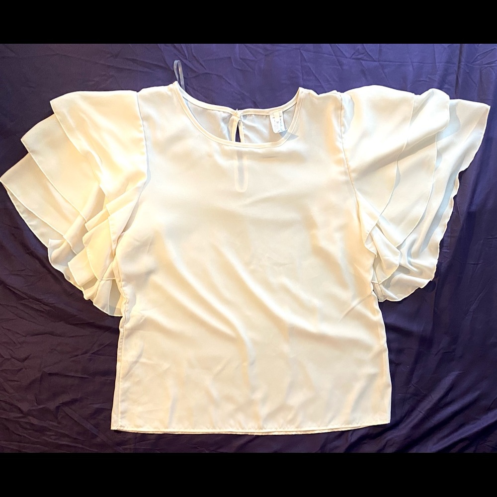 Bluebell Collection Luxury Tiered Short Sleeve Ruffle Blouse - Picture 2 of 5